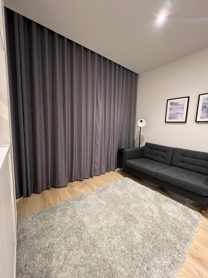 London Luxxe Suites & Apartments - London Heathrow Airport, Terminal 1 2 3 4 5 히드로 외부 사진